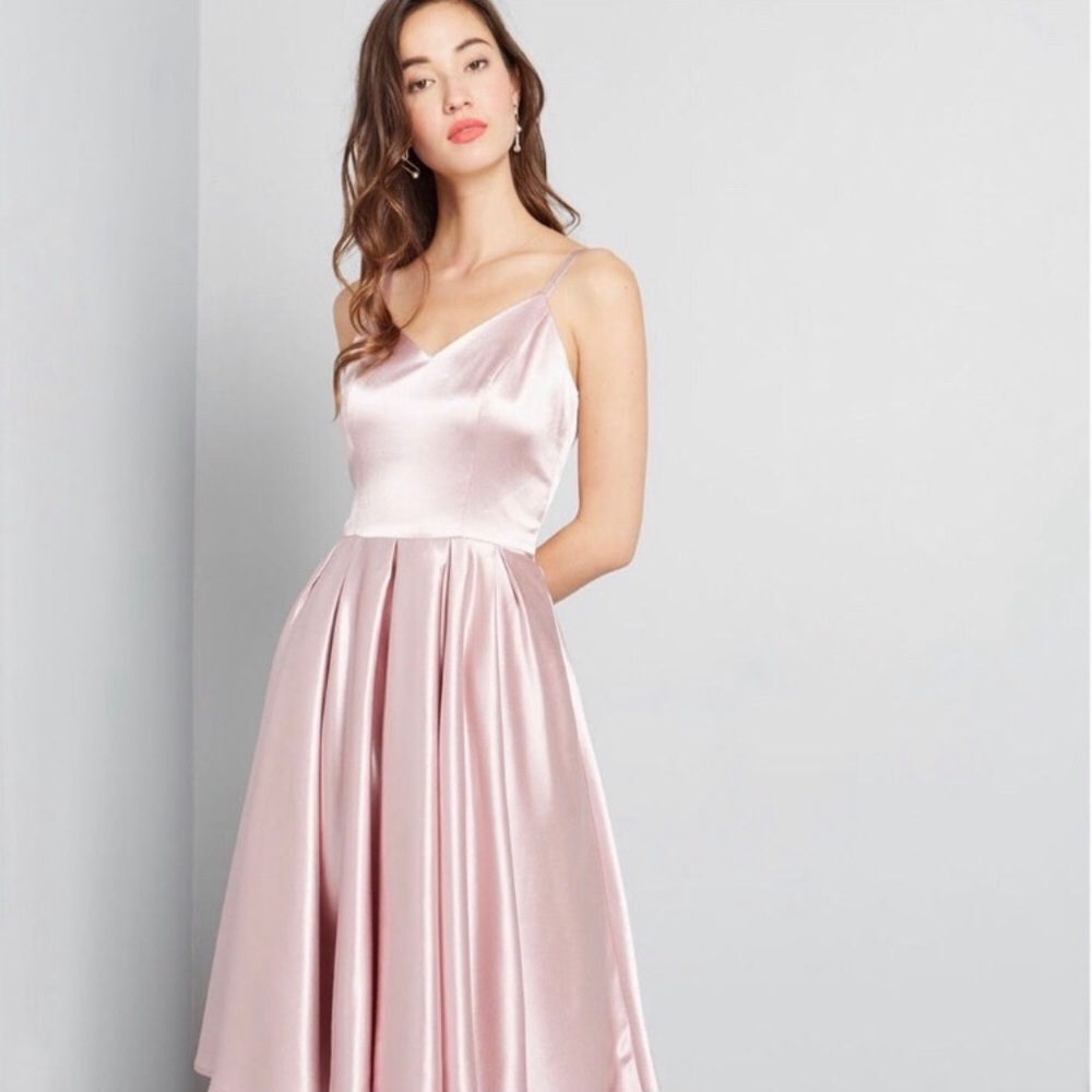 Unforgettable Guest Fit and Flare Dress US size 4